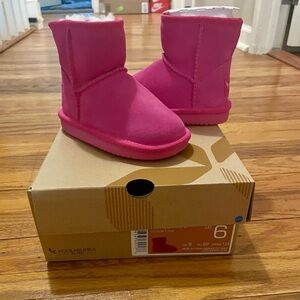 Koolaburra by Ugg Vibrant Pink Faux Fur Lined toddler Boots